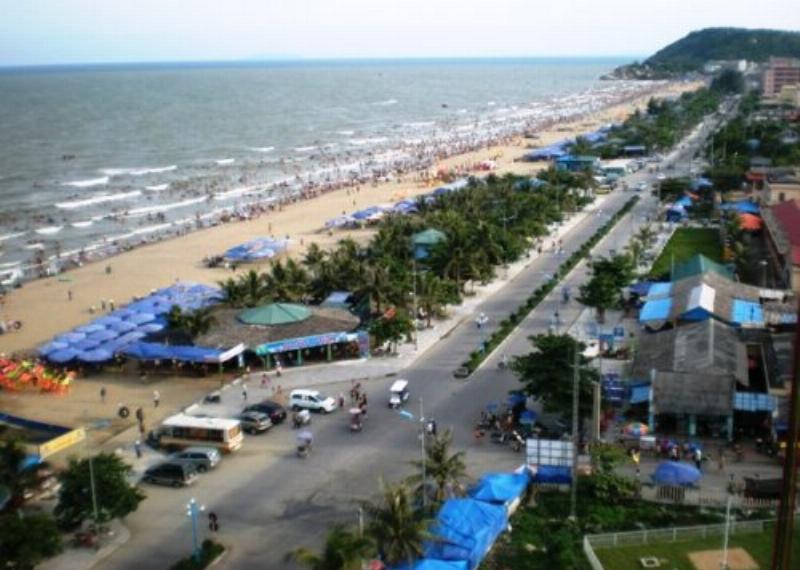 Cảnh quan thiên nhiên tại Suối cá thần Cẩm Lương hoặc Vườn quốc gia Bến En